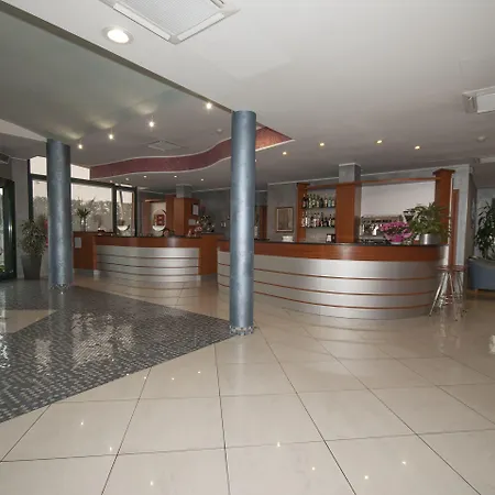Brindor Hotel 3*