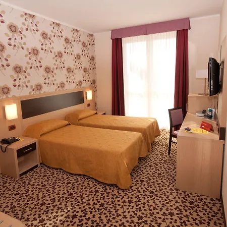 Hotel Brindor Poirino