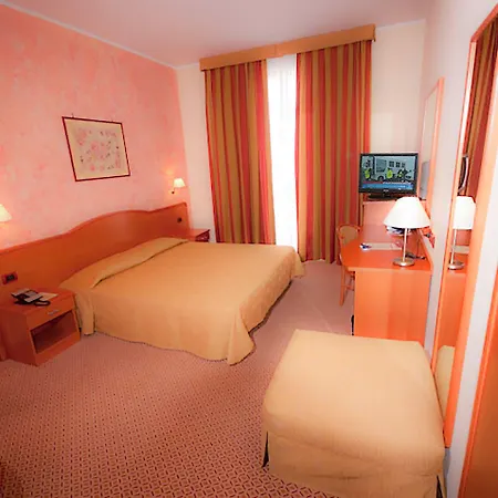 Brindor 3* Poirino