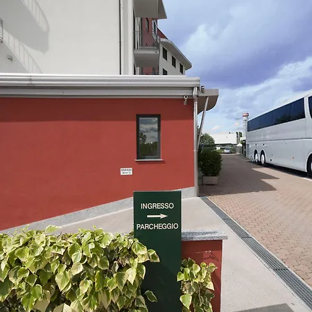 Brindor Hotel Poirino