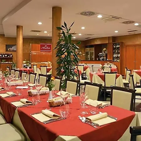 Hotel Brindor Poirino