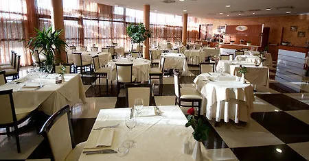 Brindor Hotel 3*